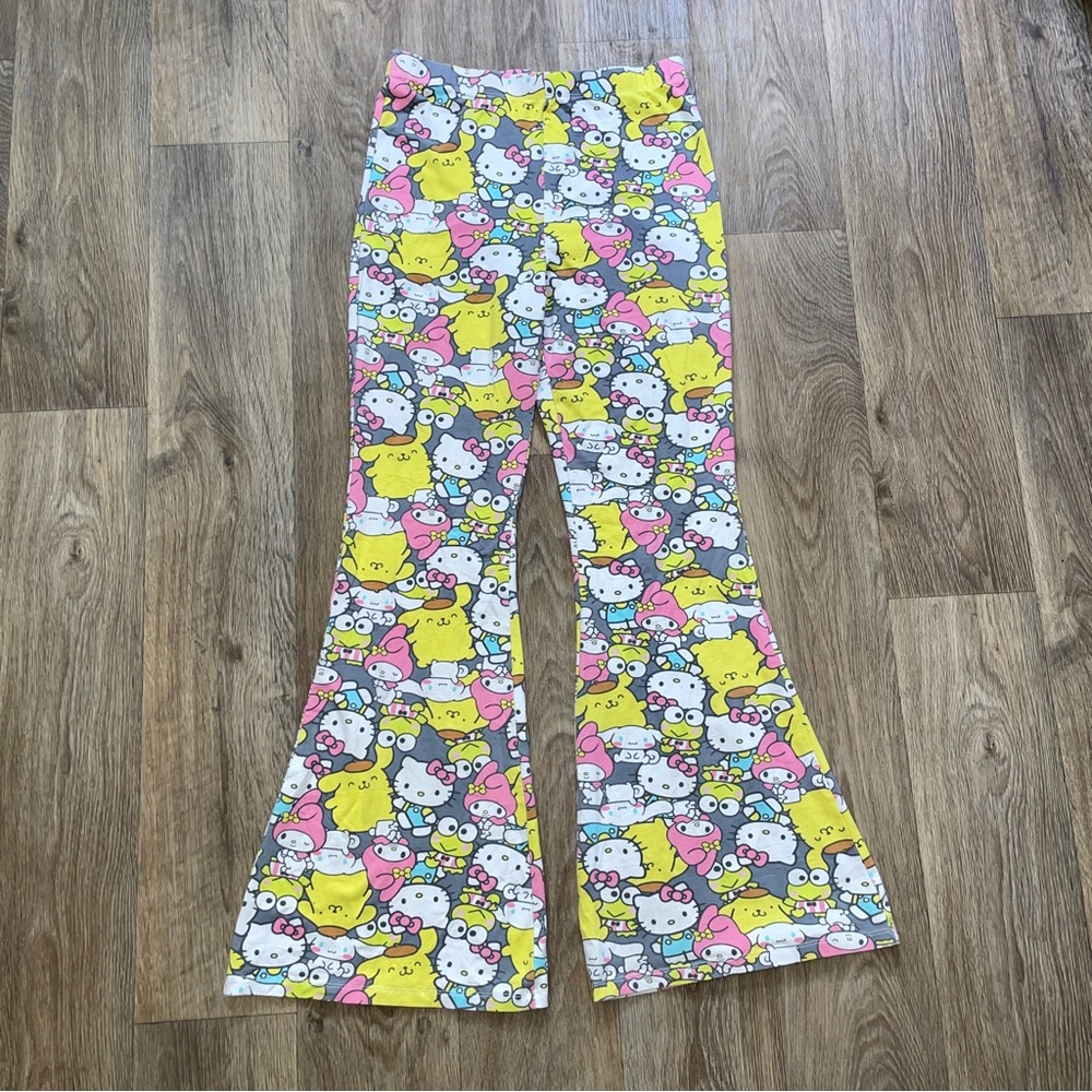 Hello Kitty and Sanrio characters flared leggings